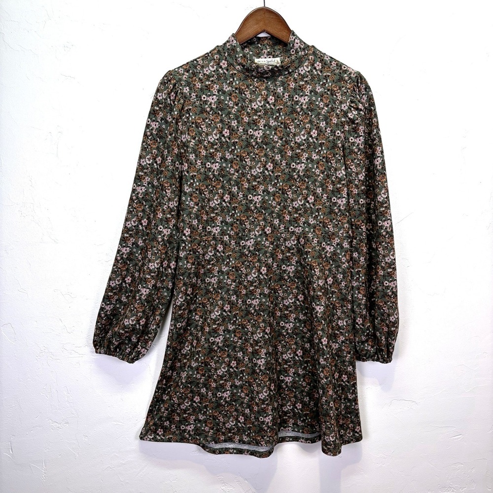 Live to be Spoiled Woman's Babydoll Dress Size L Green Floral Cottage Core